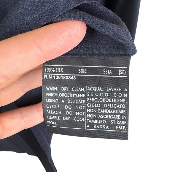 Salvatore Ferragamo NWT Black 100% Silk Pintuck Long Sleeve Button Up Blouse - Picture 12 of 12